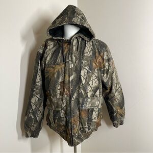 Outfitters Ridge Mens Realtree Camouflage - Size 38-40 - Insulated Hooded Jacket